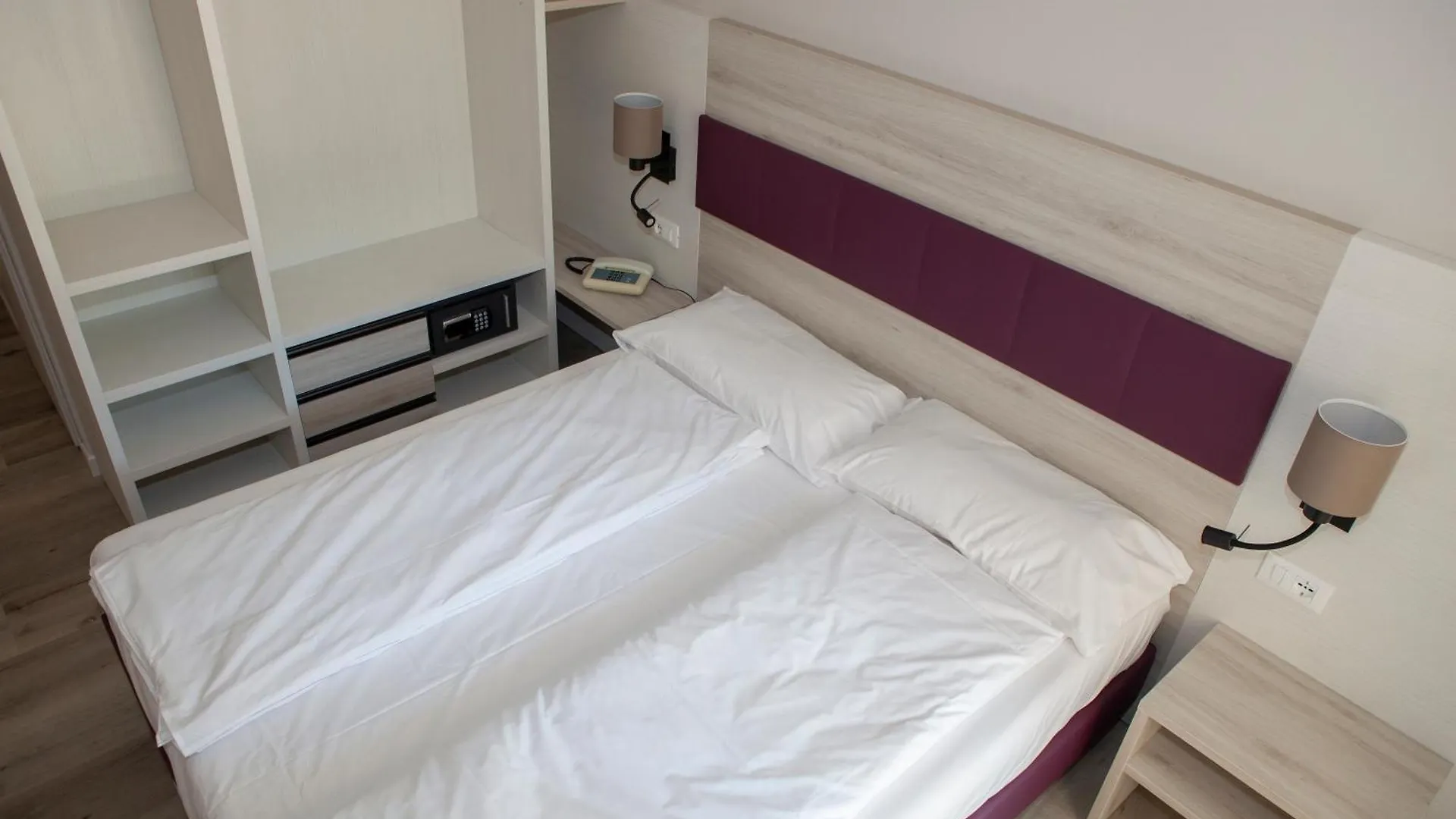 ***  Hotel Benacus Torri del Benaco Italia