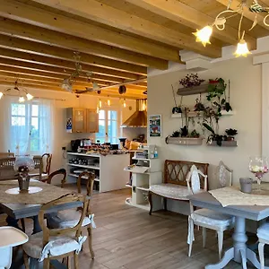 Roseto Holidays Azzurro Bed & Breakfast