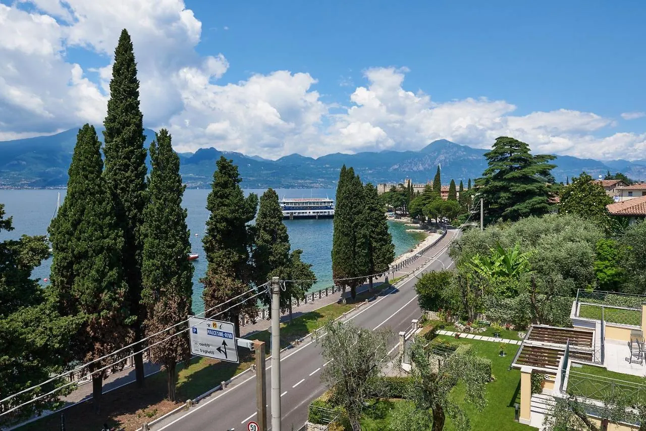 Hotel Benacus Torri Del Benaco