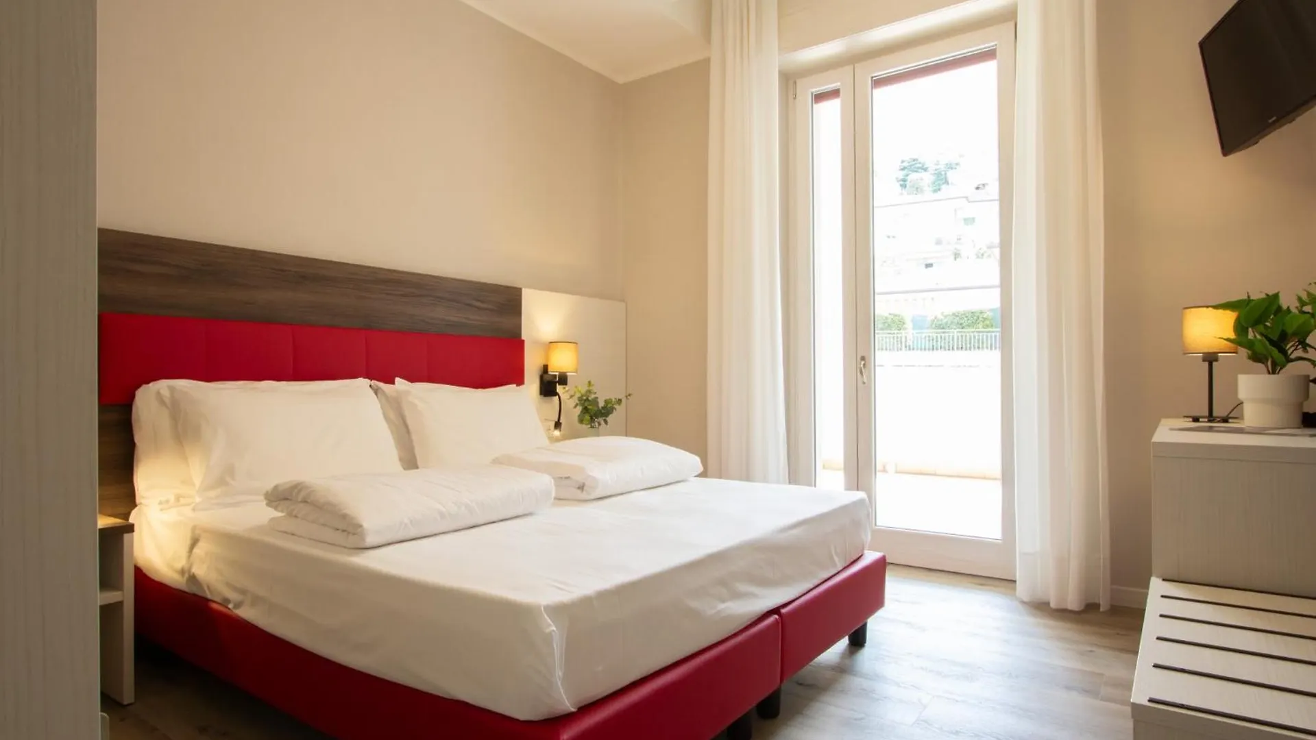 Hotel Benacus Torri Del Benaco